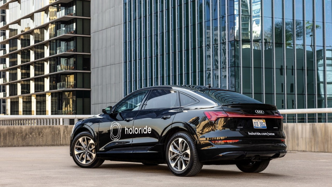 Audi otomobilleri sanal gerçeklik platformuna dönüşüyor