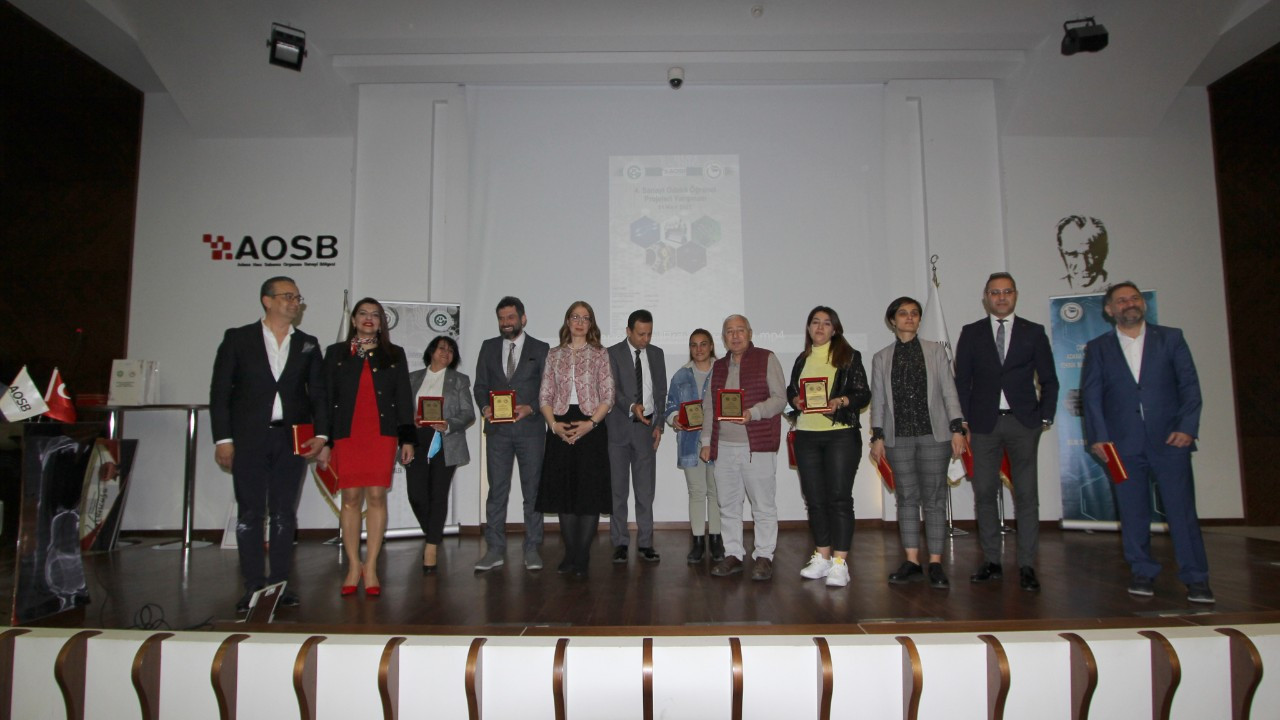 AOSB MYO öğrencileri projelerini yarıştırdı