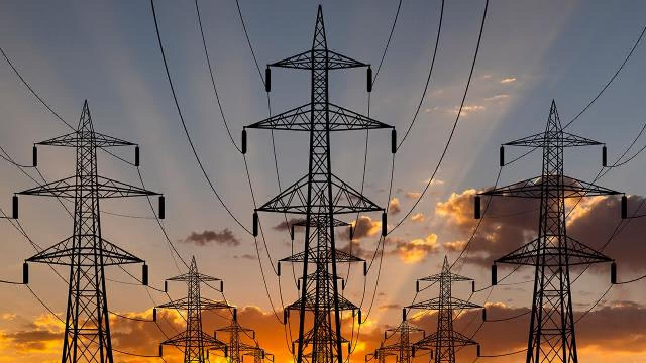 EPDK Başkanı Yılmaz: Kurumumuzun gündeminde elektrikte herhangi bir tarife değişikliği yok