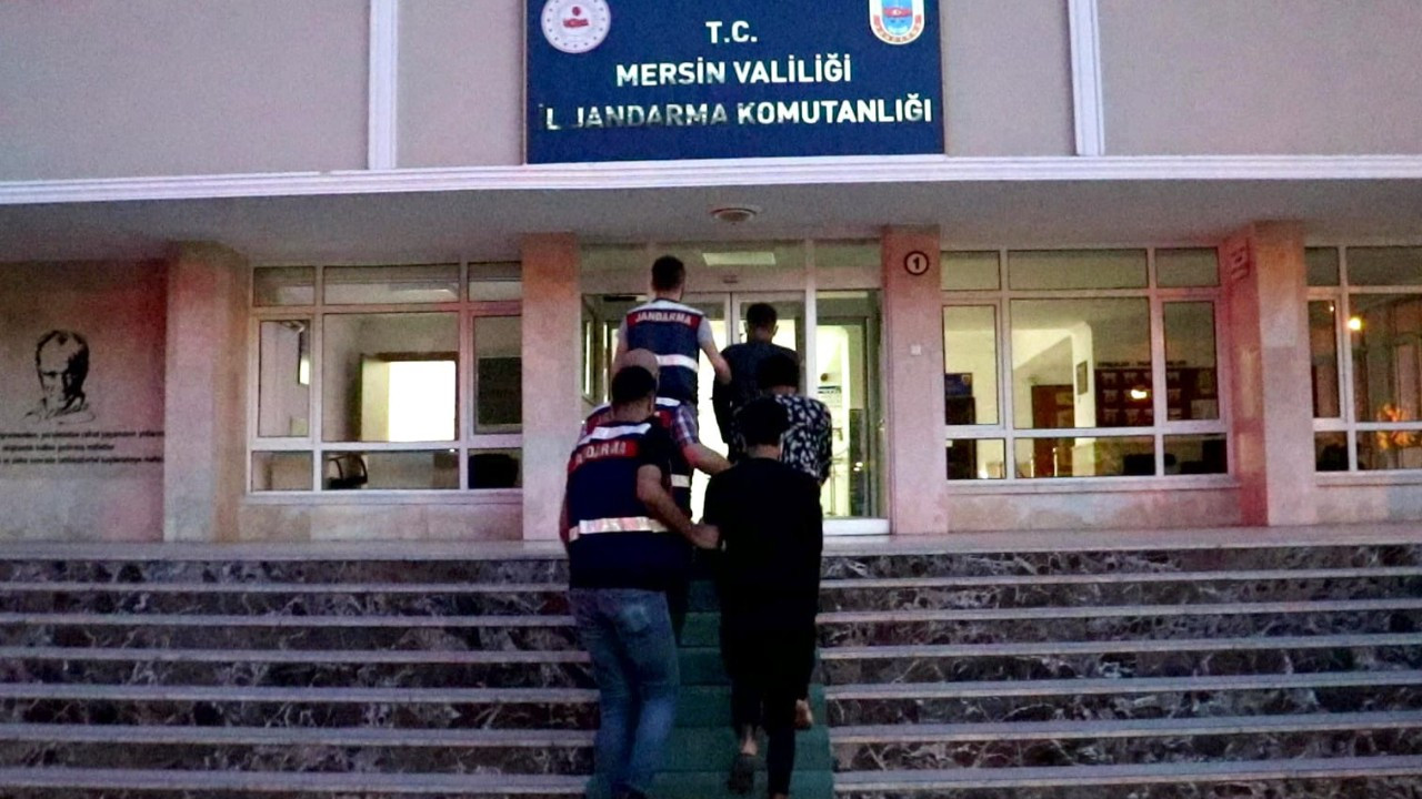 Mersin'de DEAŞ operasyonu: 3 gözaltı 