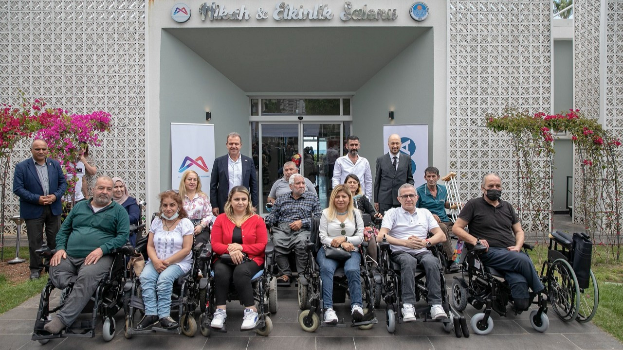 Mersin Büyükşehir ve Çimsa'dan engellilere destek