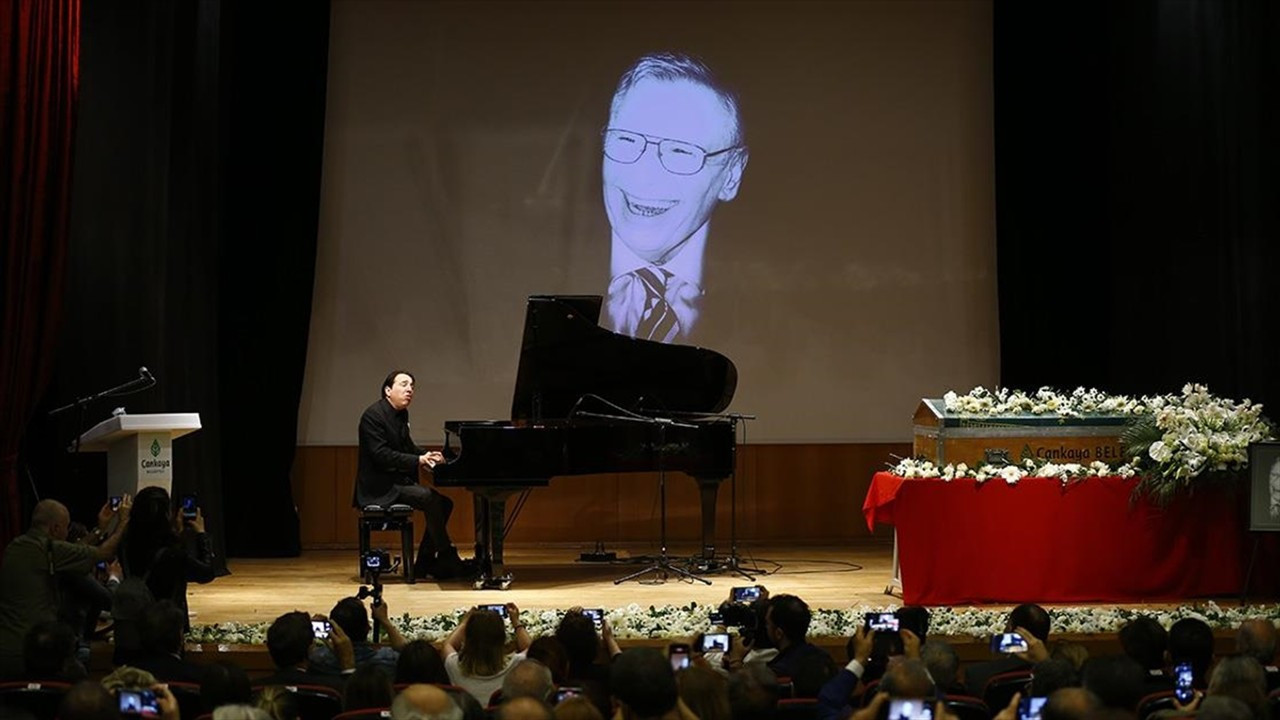 Müzikolog ve yazar Ahmet Say'ın cenazesi toprağa verildi