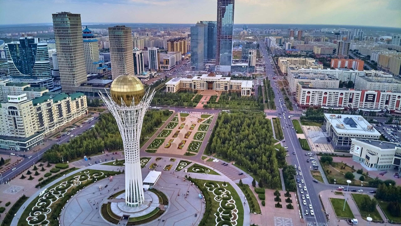 Kazakistan’da 20 Kasım’da erken cumhurbaşkanlığı seçimleri yapılacak