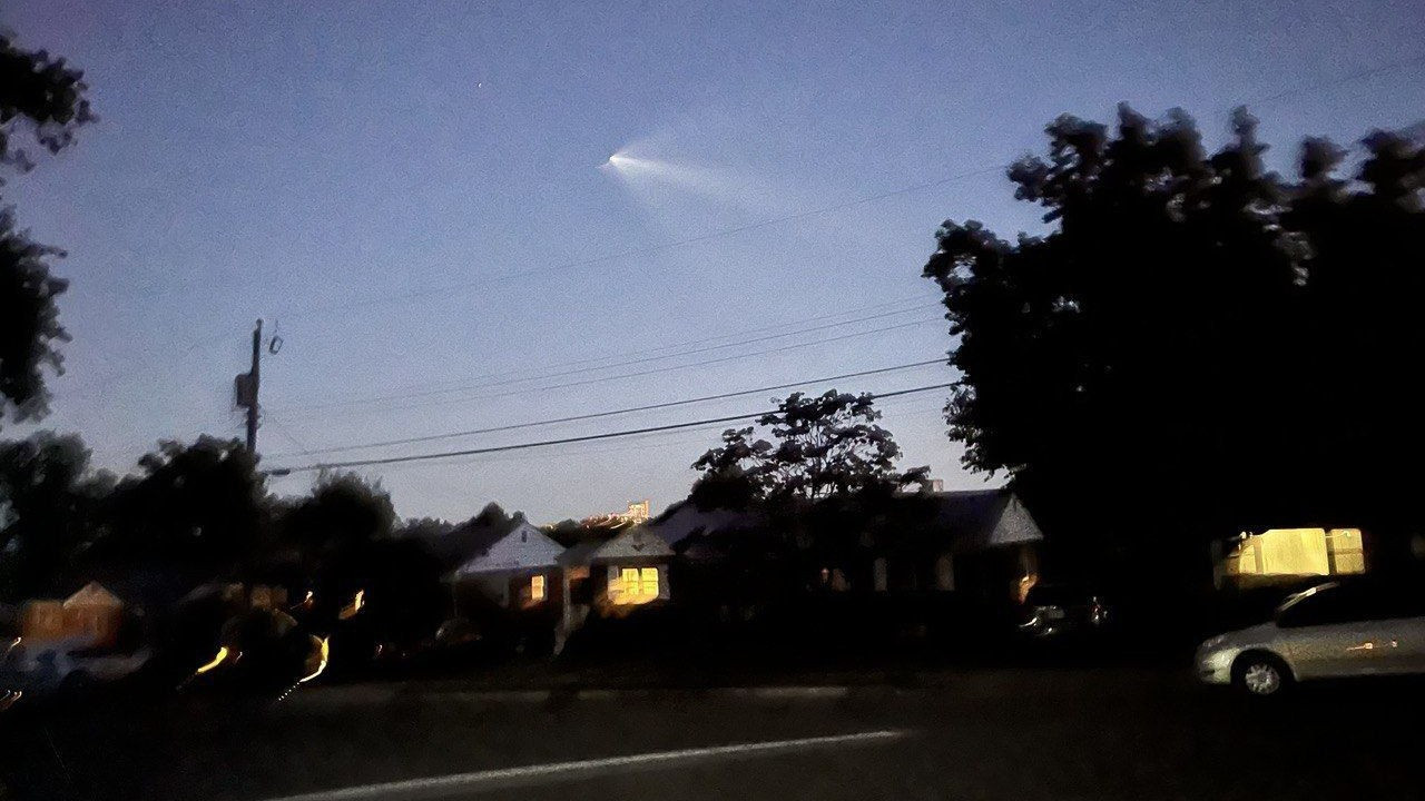 Washington semalarında kuyruklu yıldızı andıran cismin SpaceX olduğu anlaşıldı