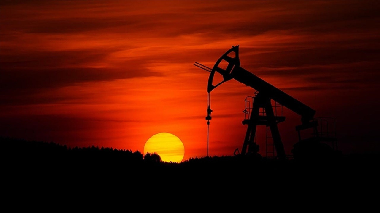 Brent petrolün varil fiyatı 84,92 dolar