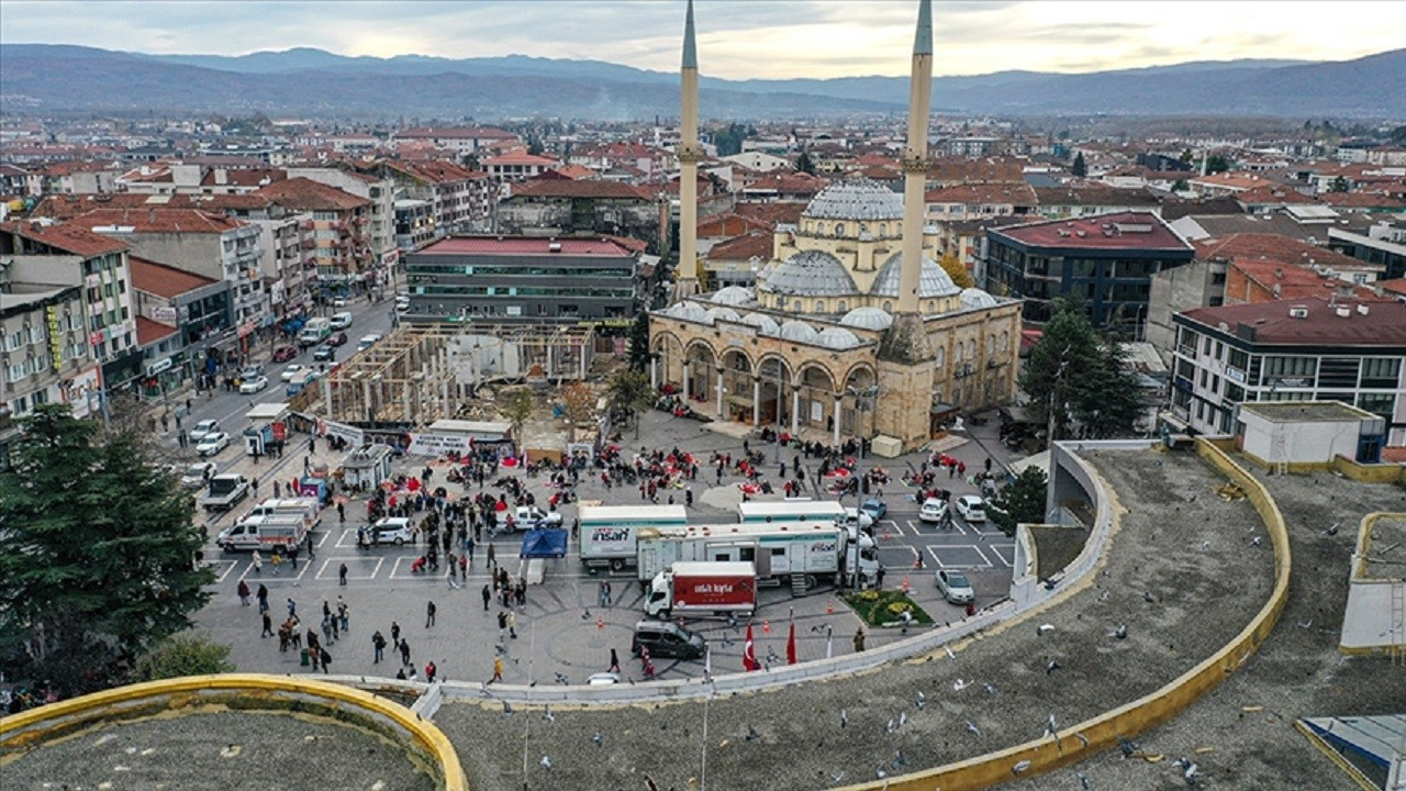 Düzce depreminin Marmara'da beklenen depremi tetiklemesi öngörülmüyor