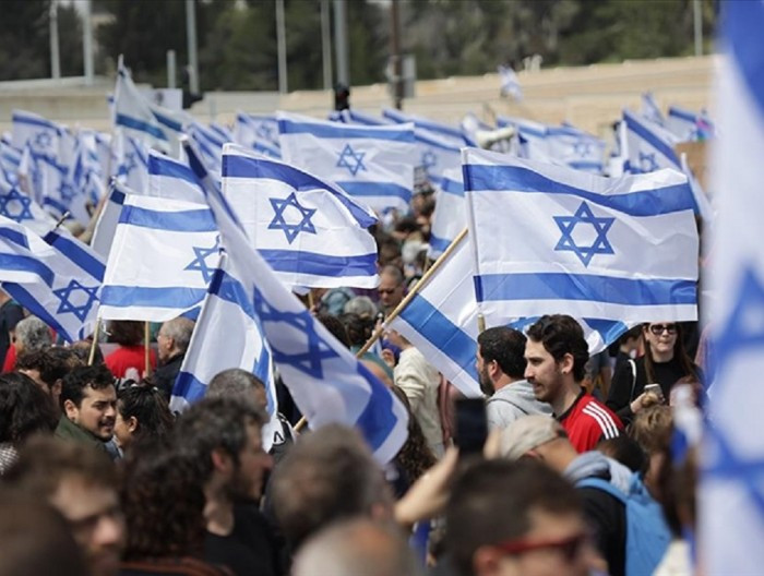 İsrail, tarihindeki en büyük kaoslardan birine sahne oluyor