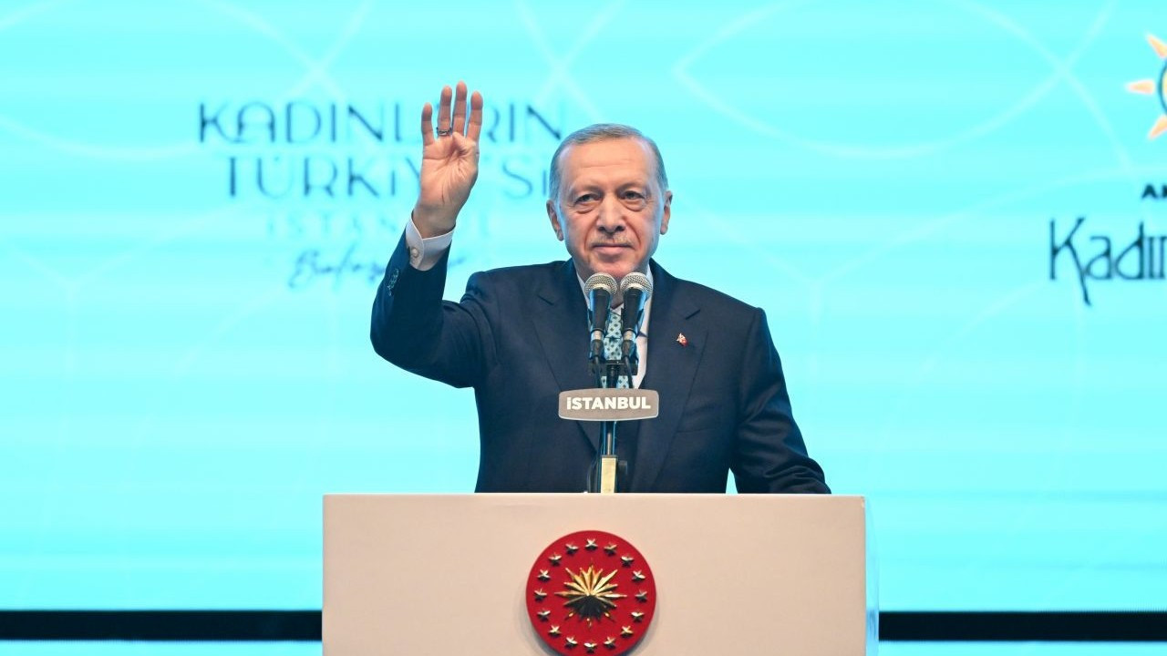 Cumhurbaşkanı Erdoğan, Kadınların Türkiye'si İstanbul Buluşması'na katıldı