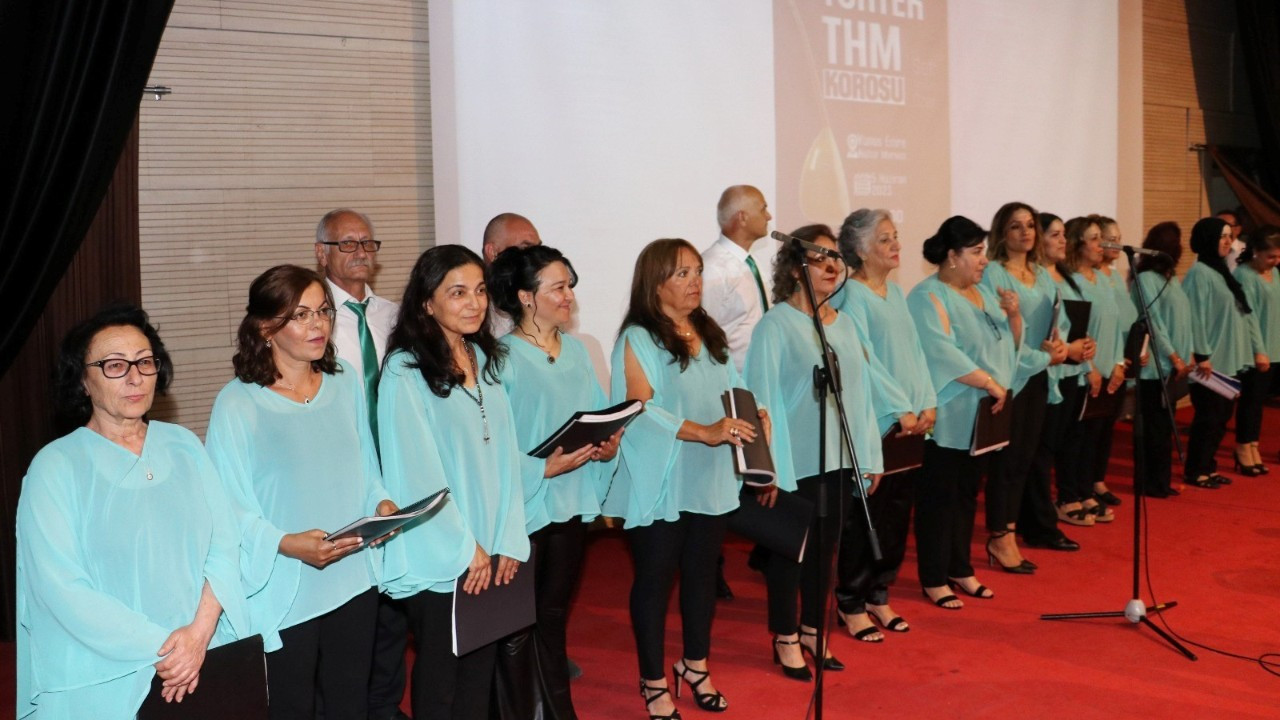 TORTEK Türk Halk Müziği Korosu büyük beğeni topladı