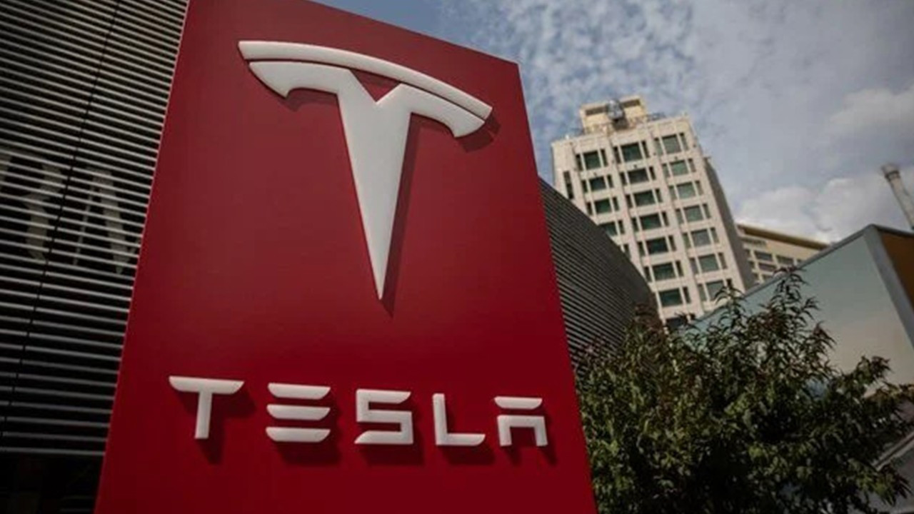 Tesla fabrika yatırımı için Hindistan'la anlaşmaya yakın