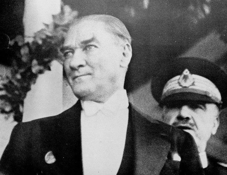 100 yıllık Cumhuriyet'in mimarı: Atatürk - Sayfa 4
