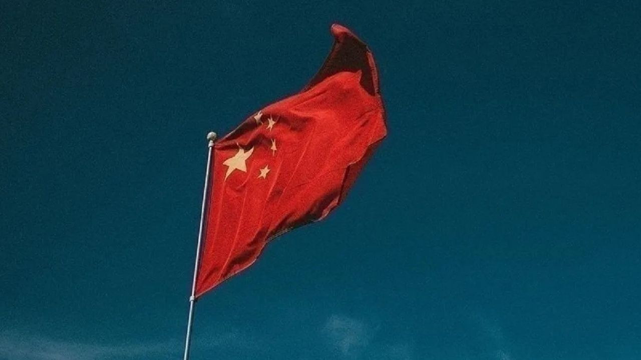 Borç krizindeki Çinli varlık yönetim şirketi Zhongzhi'ye polis soruşturması